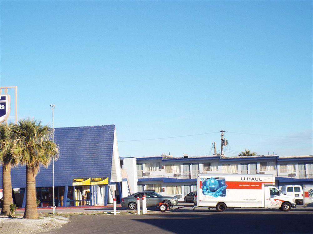Red Roof Inn Needles Exterior photo